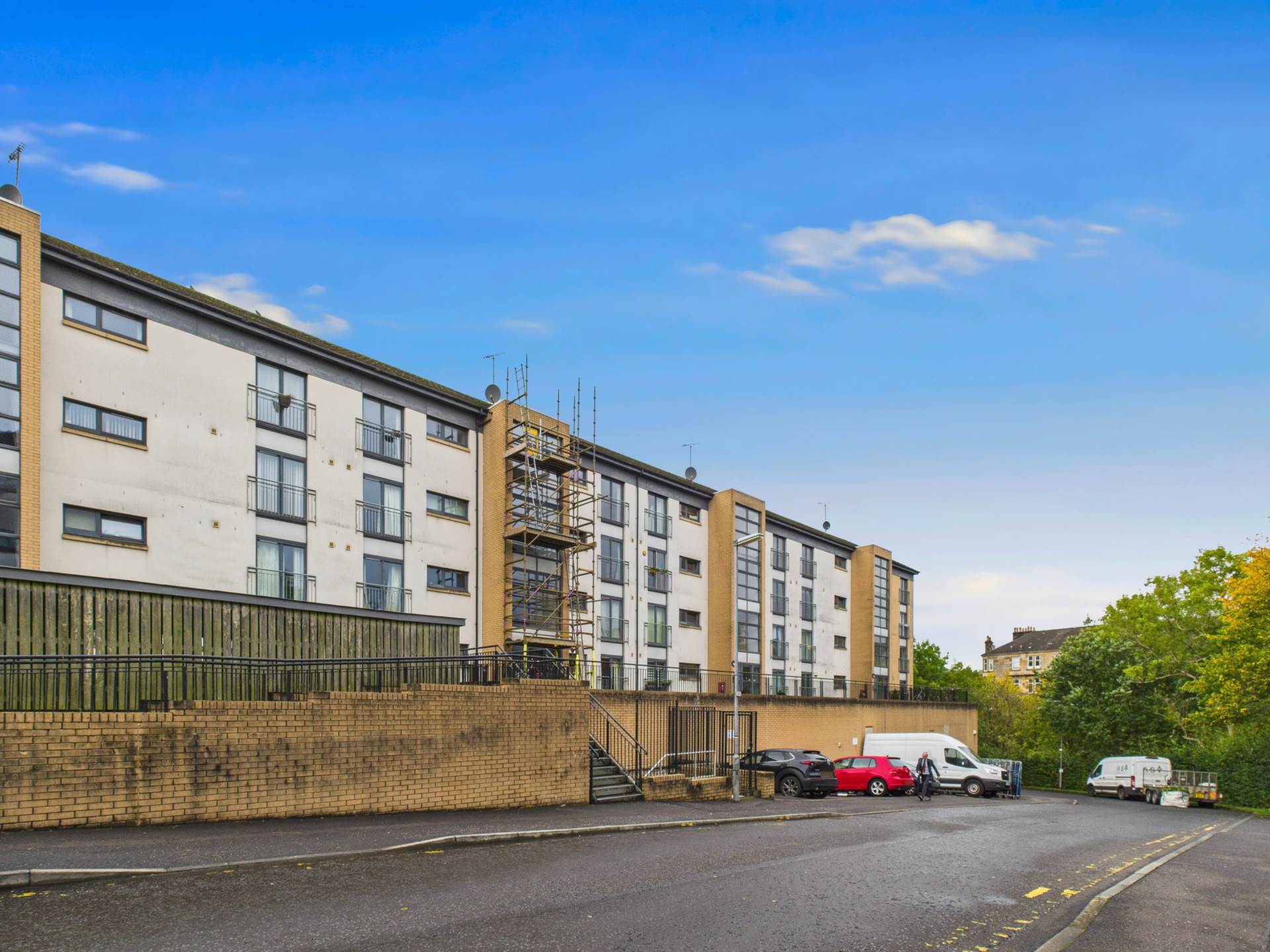 White Cart Court, Shawlands, Image 1
