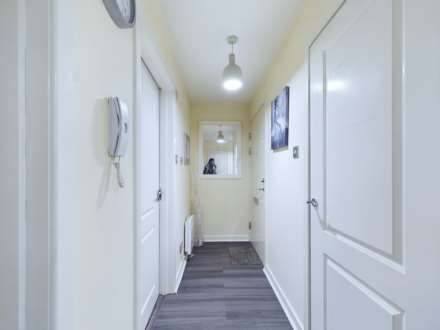 White Cart Court, Shawlands, Image 12