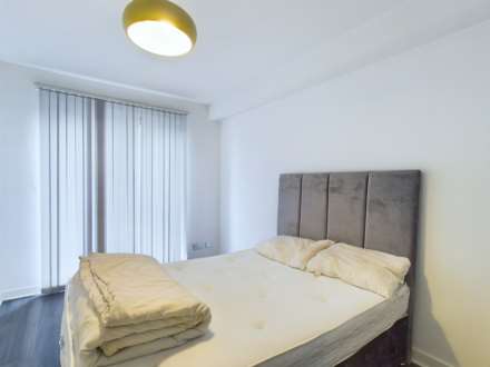 White Cart Court, Shawlands, Image 8