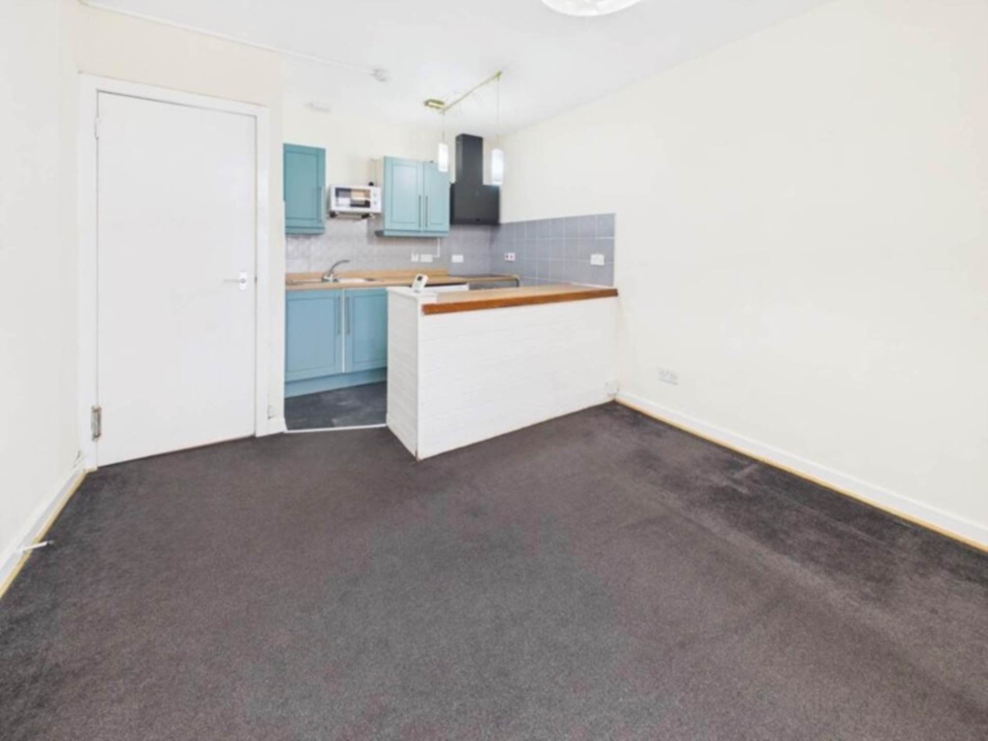 Causeside Street, Glasgow, Image 2