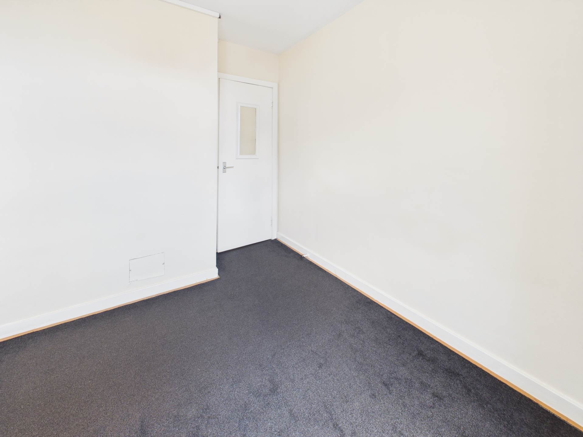 Causeside Street, Glasgow, Image 6