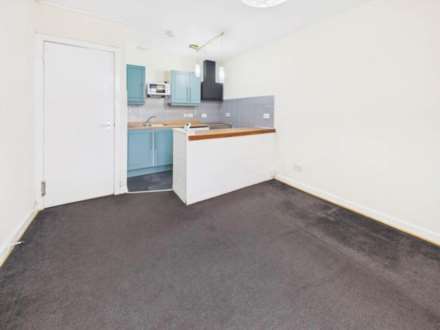 Causeside Street, Glasgow, Image 2