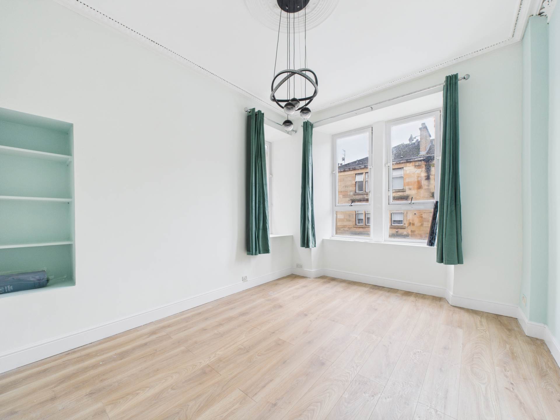 Cathcart Road [, Glasgow, Image 7