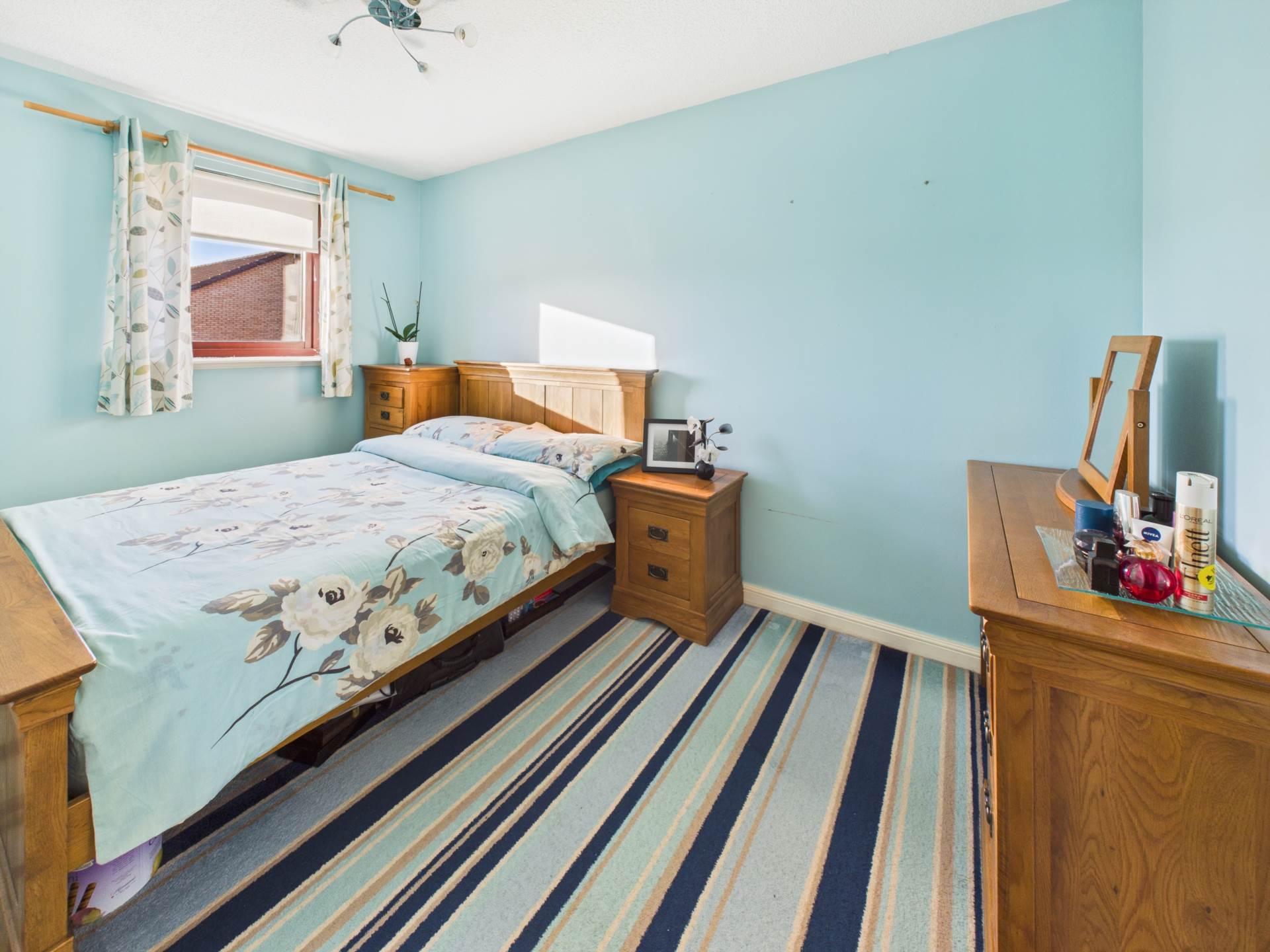 Harbury Place, Yoker, Image 11