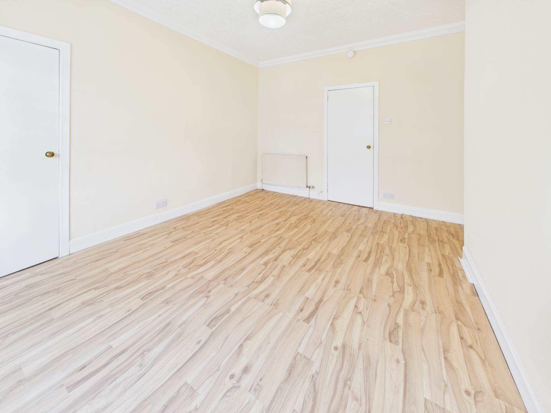 Castlemilk Road, Glasgow, Image 3