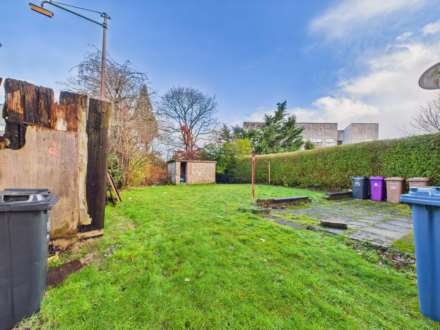 Castlemilk Road, Glasgow, Image 15