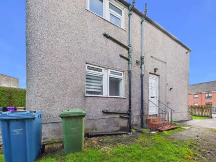 Castlemilk Road, Glasgow, Image 16