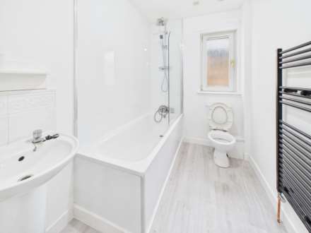 Hamilton Gardens, Glasgow, Image 5