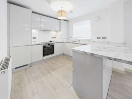 Lapwing Drive, Inchinnan, Image 3