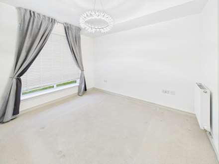 Lapwing Drive, Inchinnan, Image 8