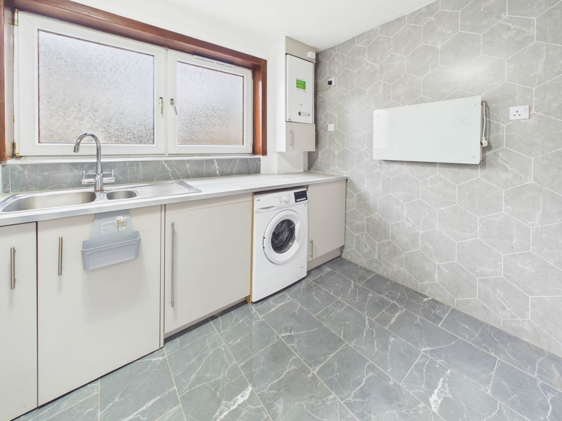 Kennedy Path, Glasgow, Image 6