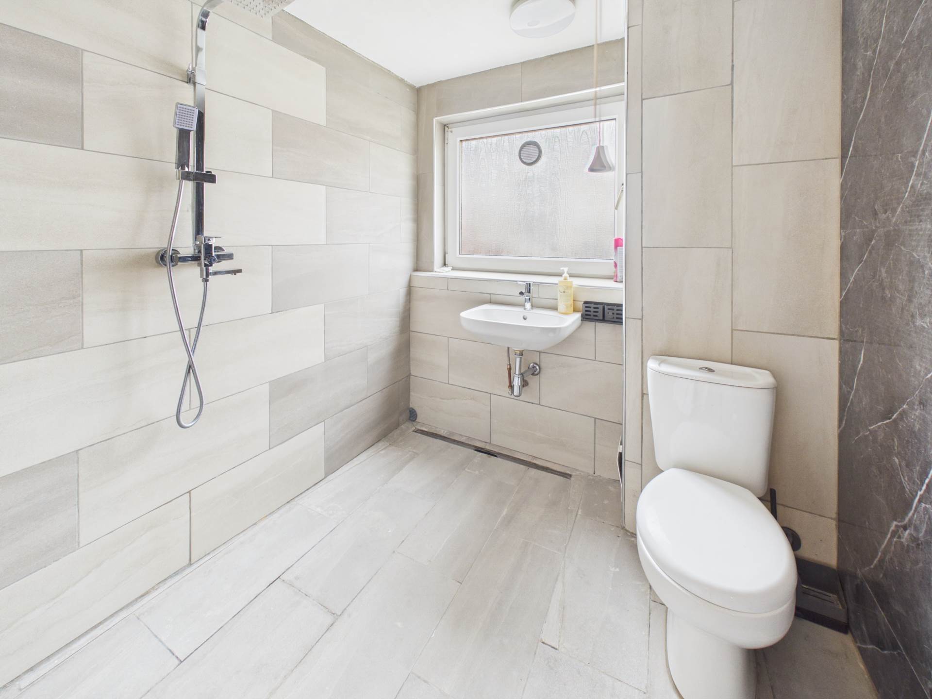 Kennedy Path, Glasgow, Image 8