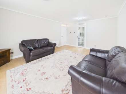 Kennedy Path, Glasgow, Image 3