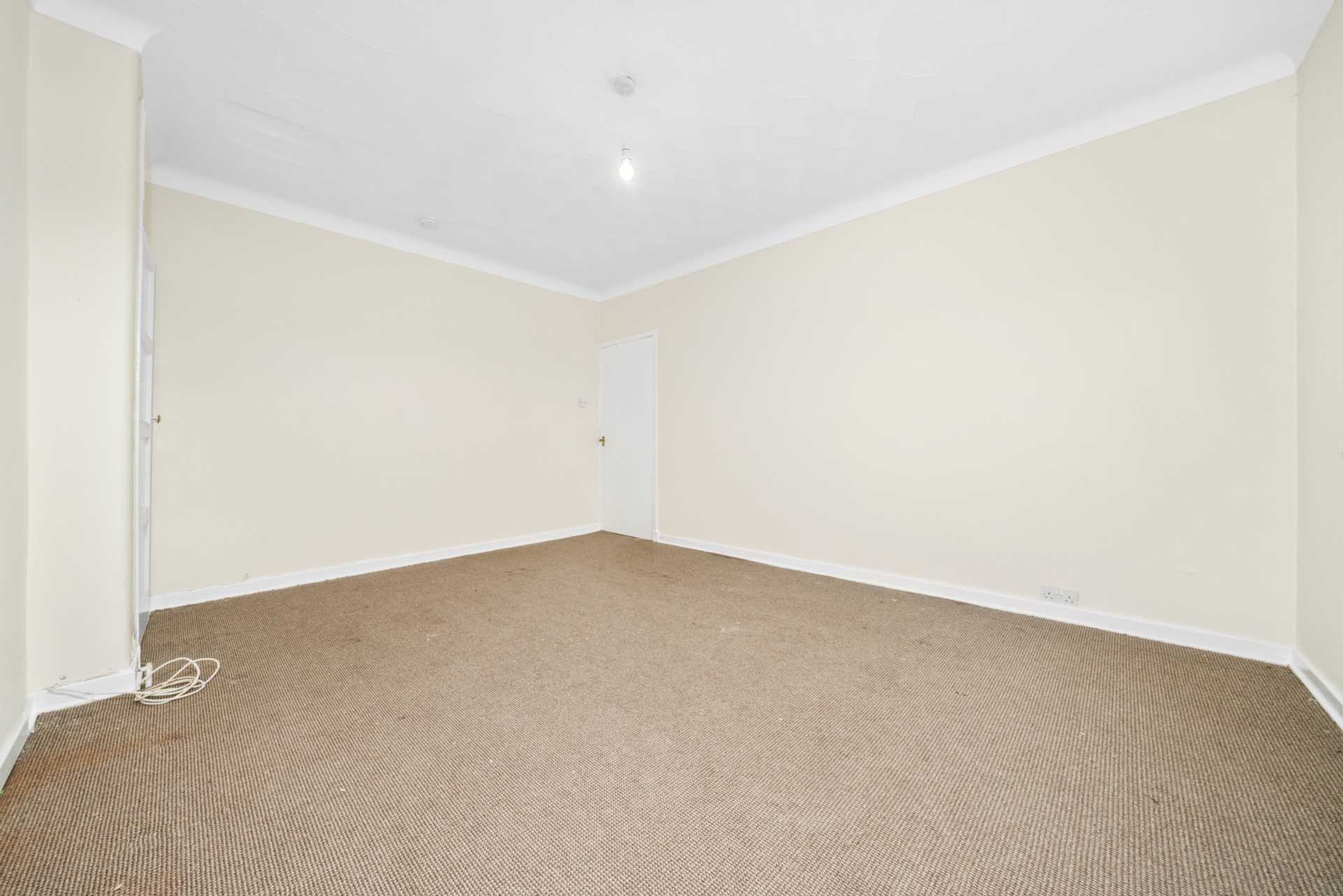 Renfrew Road, Paisley, Image 13