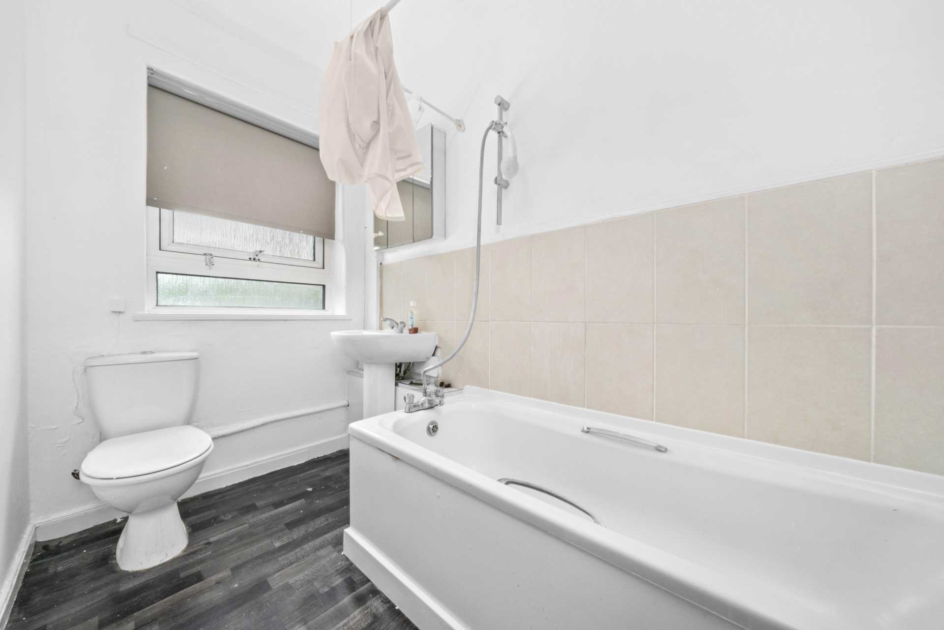 Renfrew Road, Paisley, Image 7