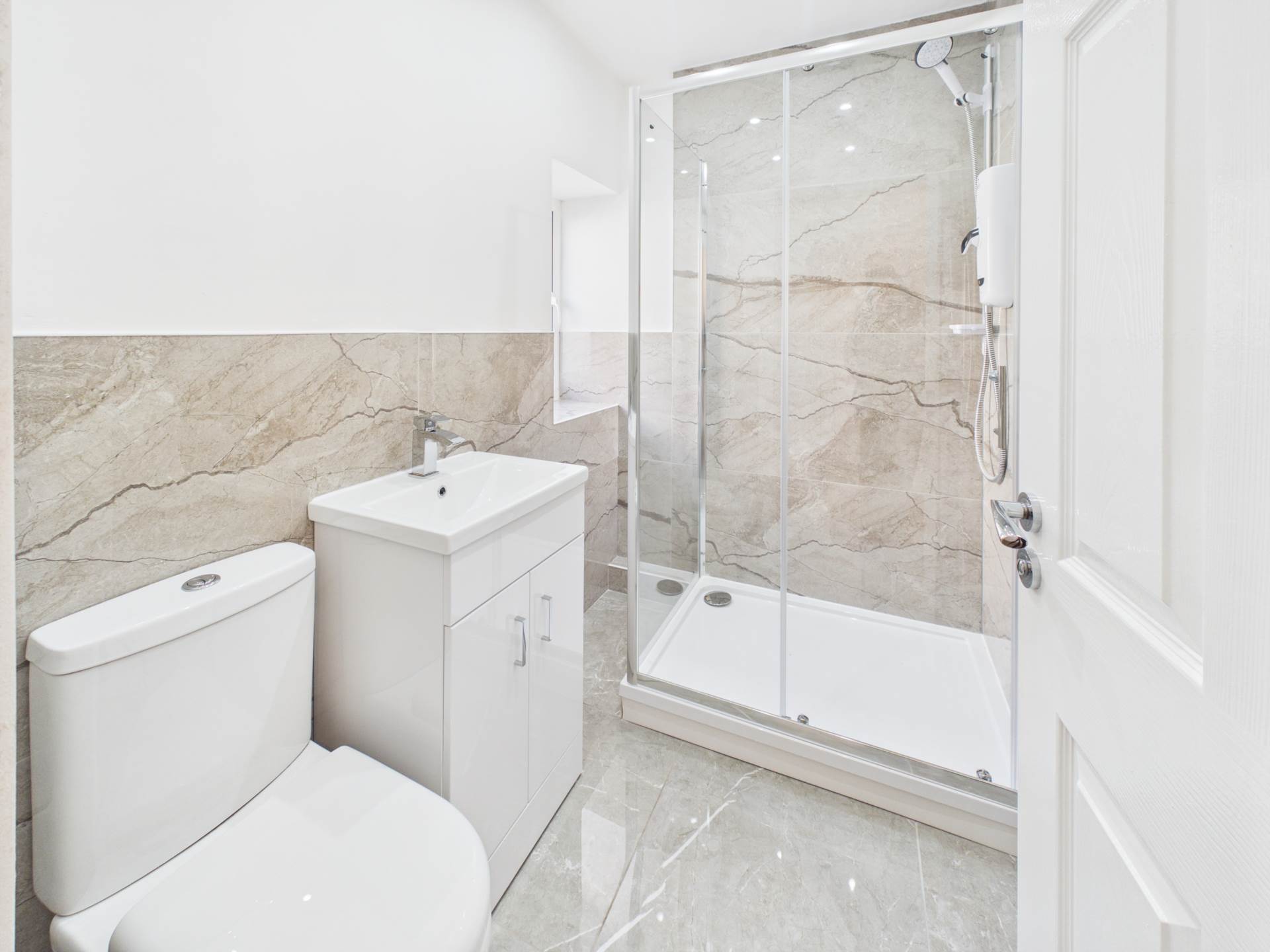 Kingsbridge Crescent, Kings Park, Image 12