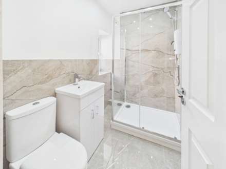 Kingsbridge Crescent, Kings Park, Image 12