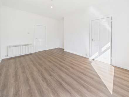 Kingsbridge Crescent, Kings Park, Image 14