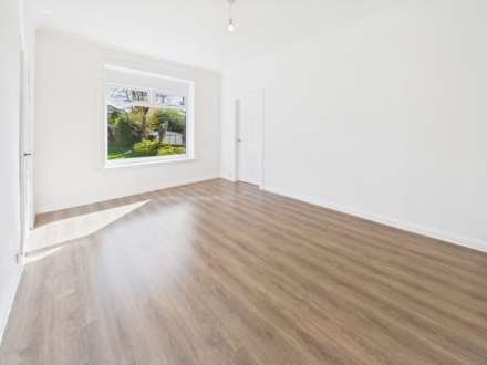 Kingsbridge Crescent, Kings Park, Image 3