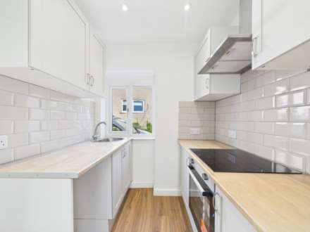 Kingsbridge Crescent, Kings Park, Image 5