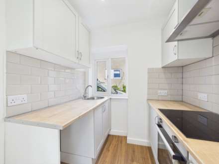 Kingsbridge Crescent, Kings Park, Image 8