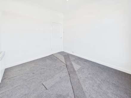 Kingsbridge Crescent, Kings Park, Image 9