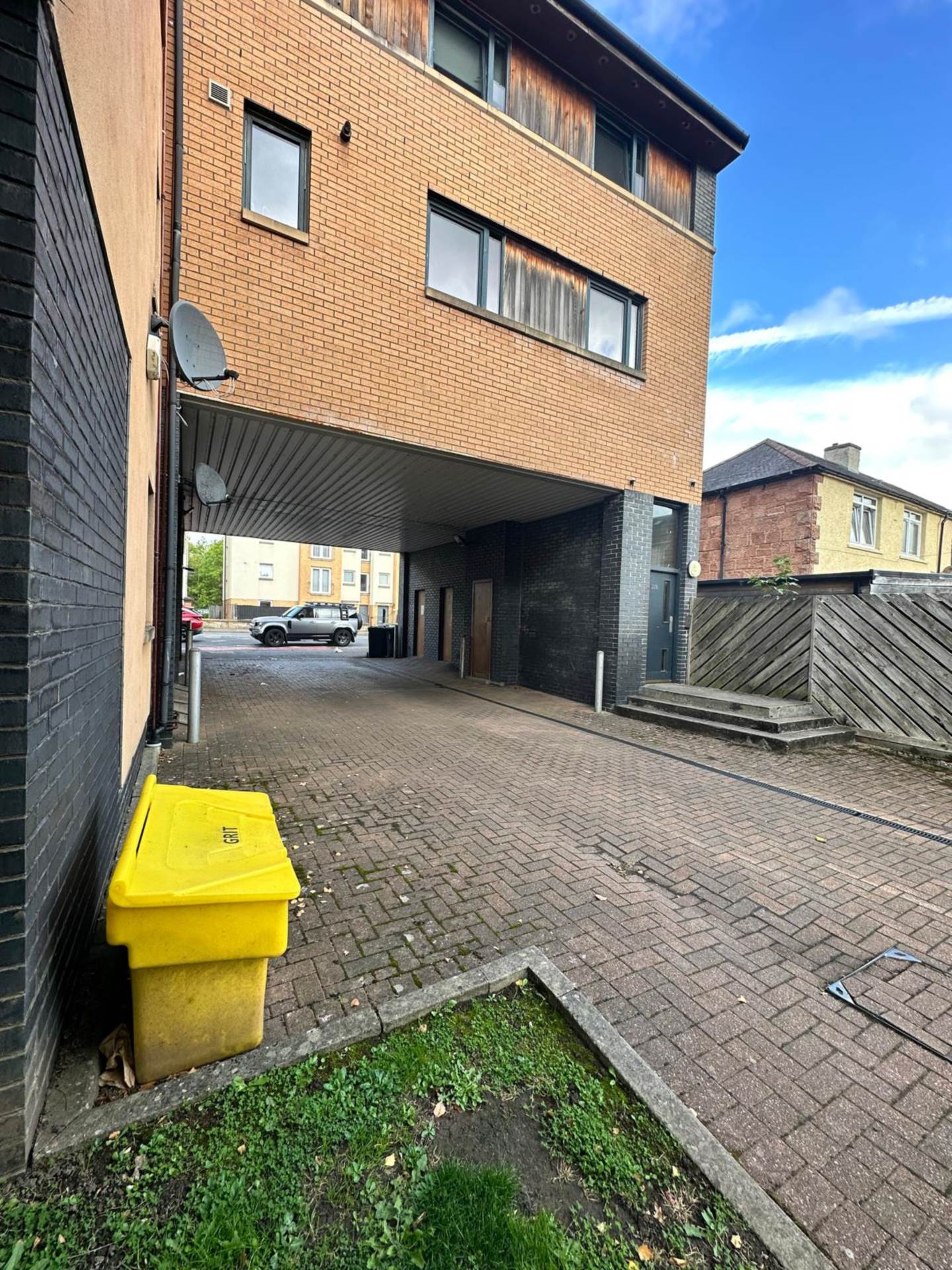 Cambuslang Road, Glasgow, Image 15