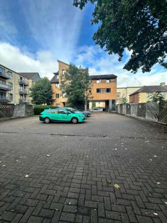 Cambuslang Road, Glasgow, Image 17