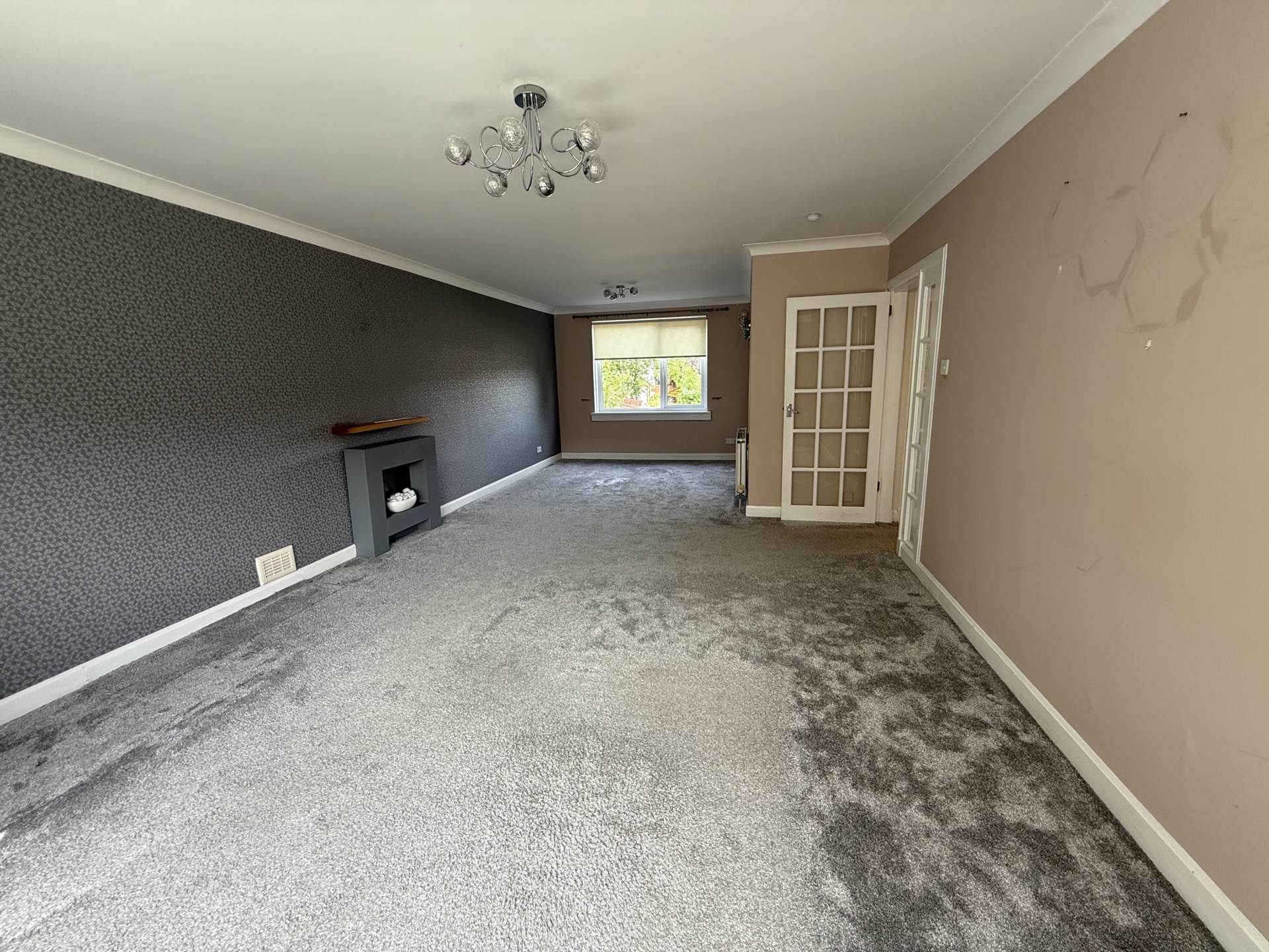 Broomhill Avenue, Malletsheugh, Image 2