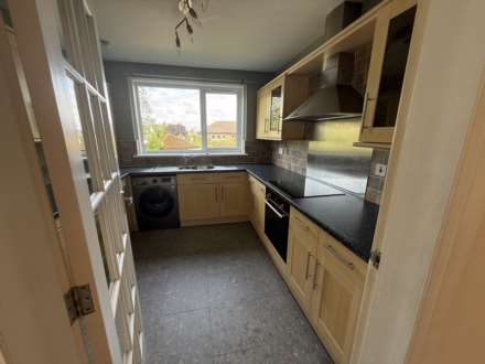Broomhill Avenue, Malletsheugh, Image 3
