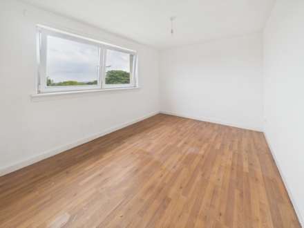 Craighead Way, Barrhead, Image 2