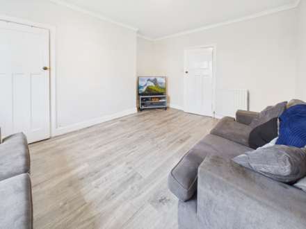 Montford Avenue,, Glasgow, Image 3