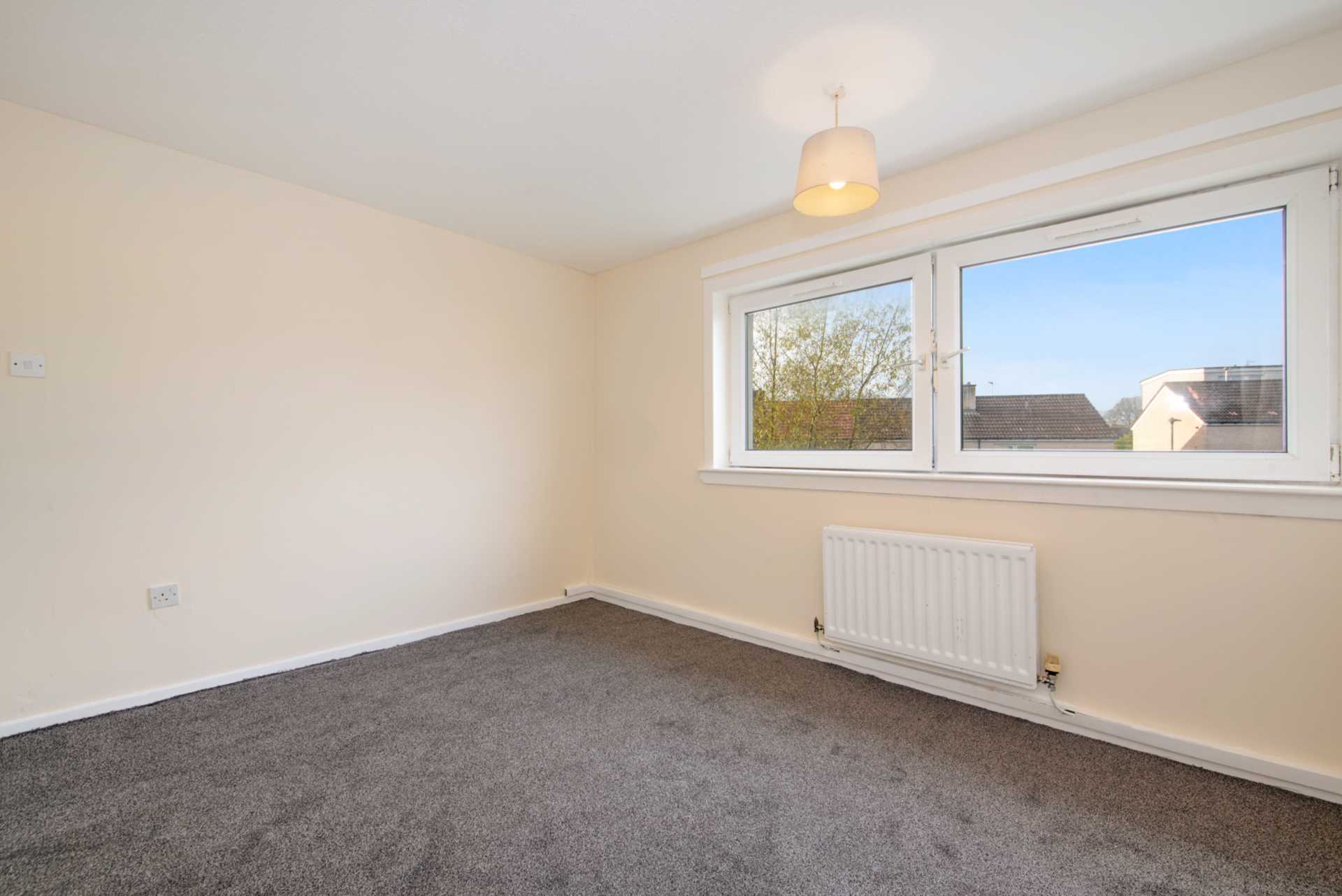 Avon Drive, Linwood, Image 7