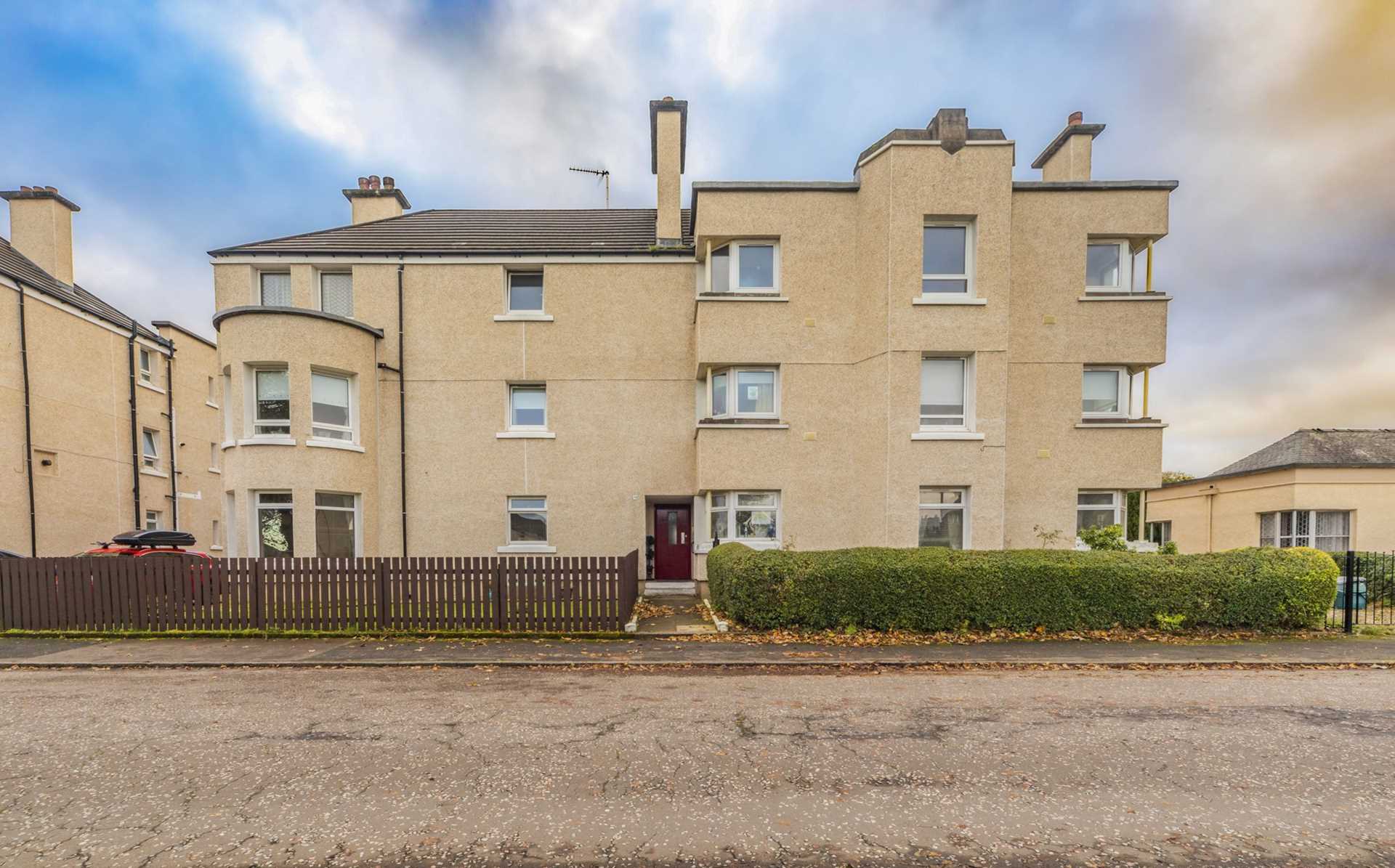 Lomond Avenue, Renfrew, Image 1