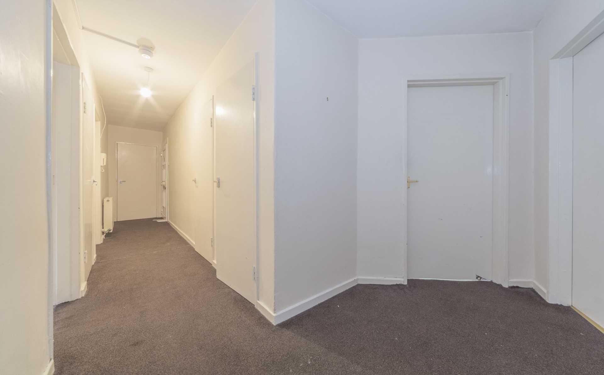 Lomond Avenue, Renfrew, Image 2