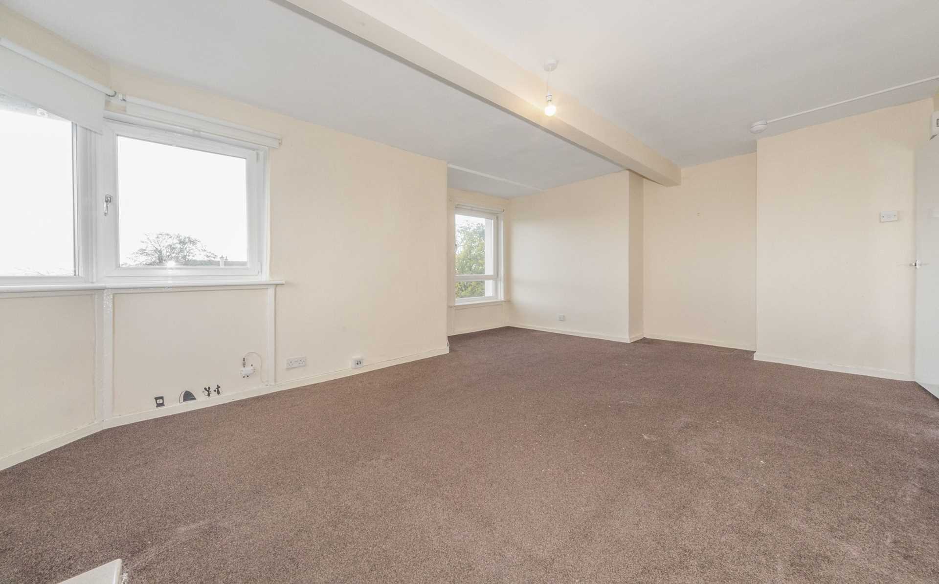 Lomond Avenue, Renfrew, Image 4