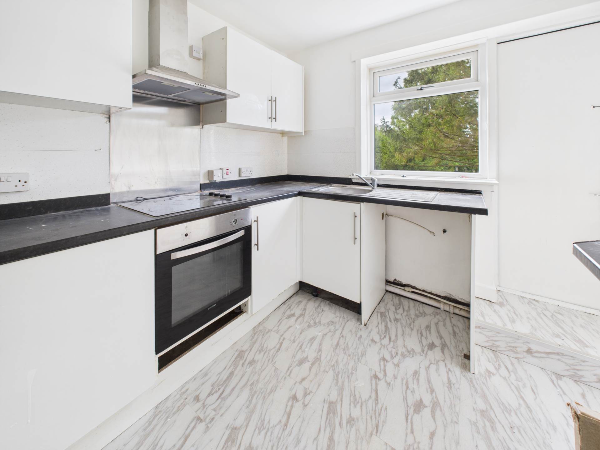 Hillhead Avenue, Blairbeth, Image 4