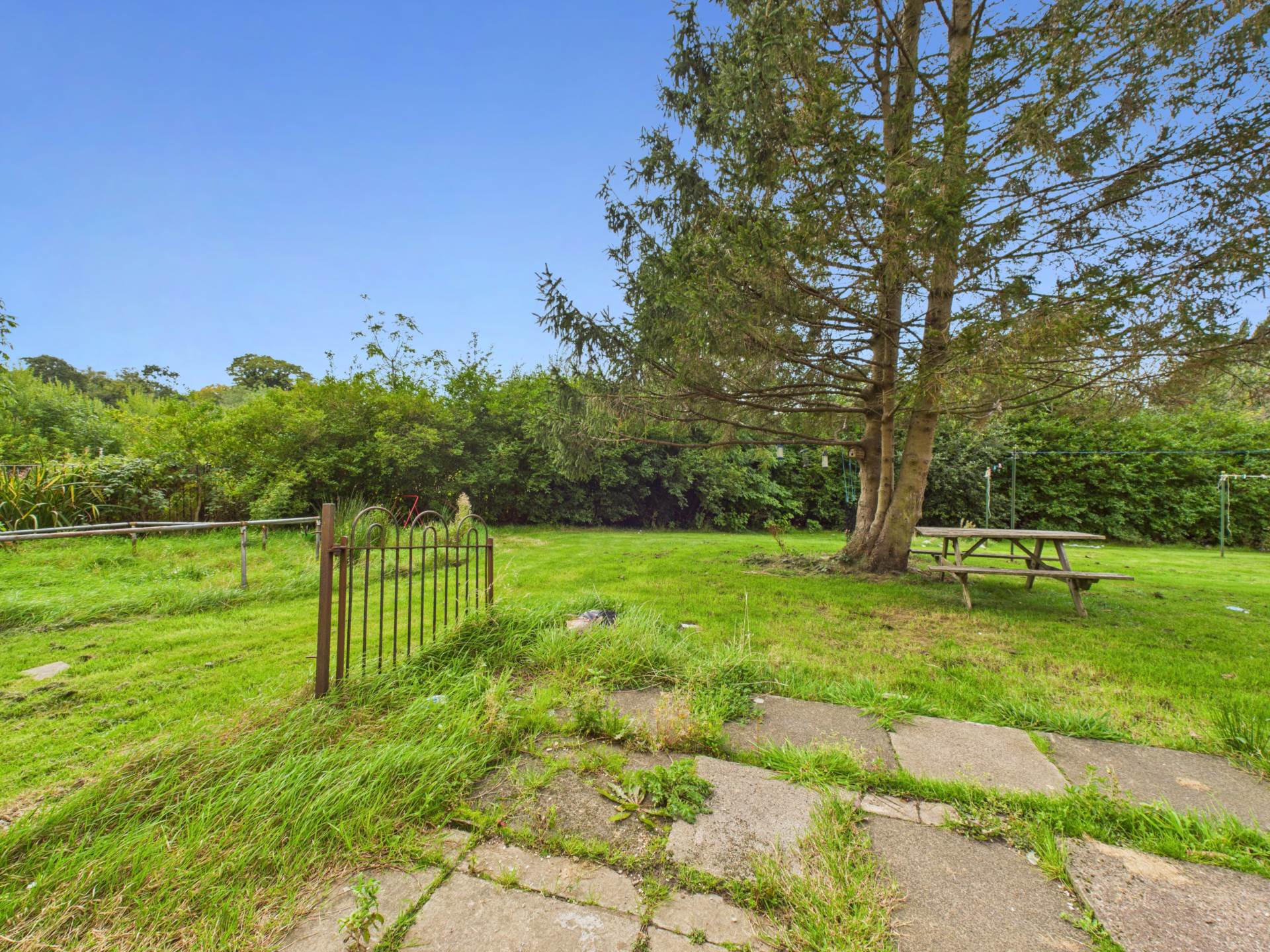 Hillhead Avenue, Blairbeth, Image 8