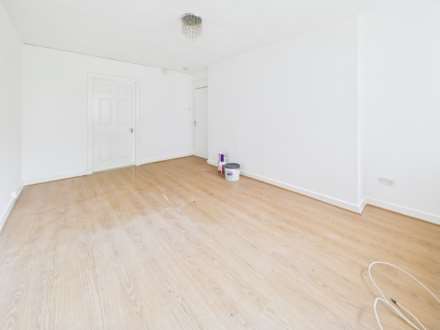 Hillhead Avenue, Blairbeth, Image 3