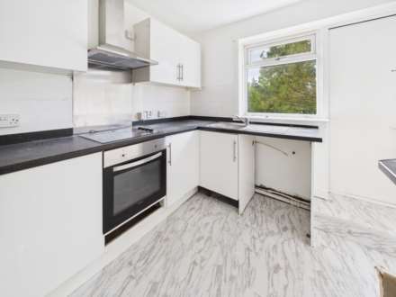 Hillhead Avenue, Blairbeth, Image 4