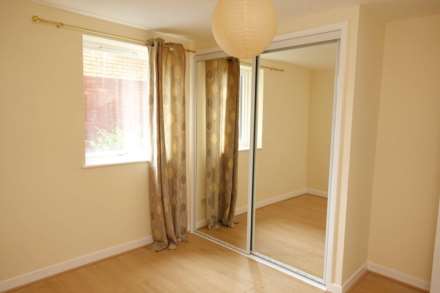 Laighpark View, Paisley, Image 4