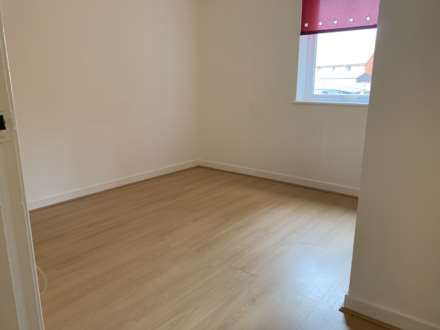 Laighpark View, Paisley, Image 6