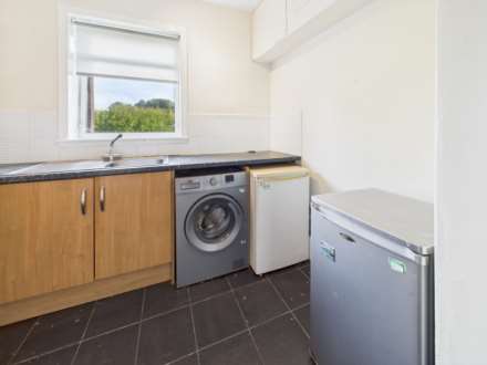 Barterholm Road, Paisley, Image 5