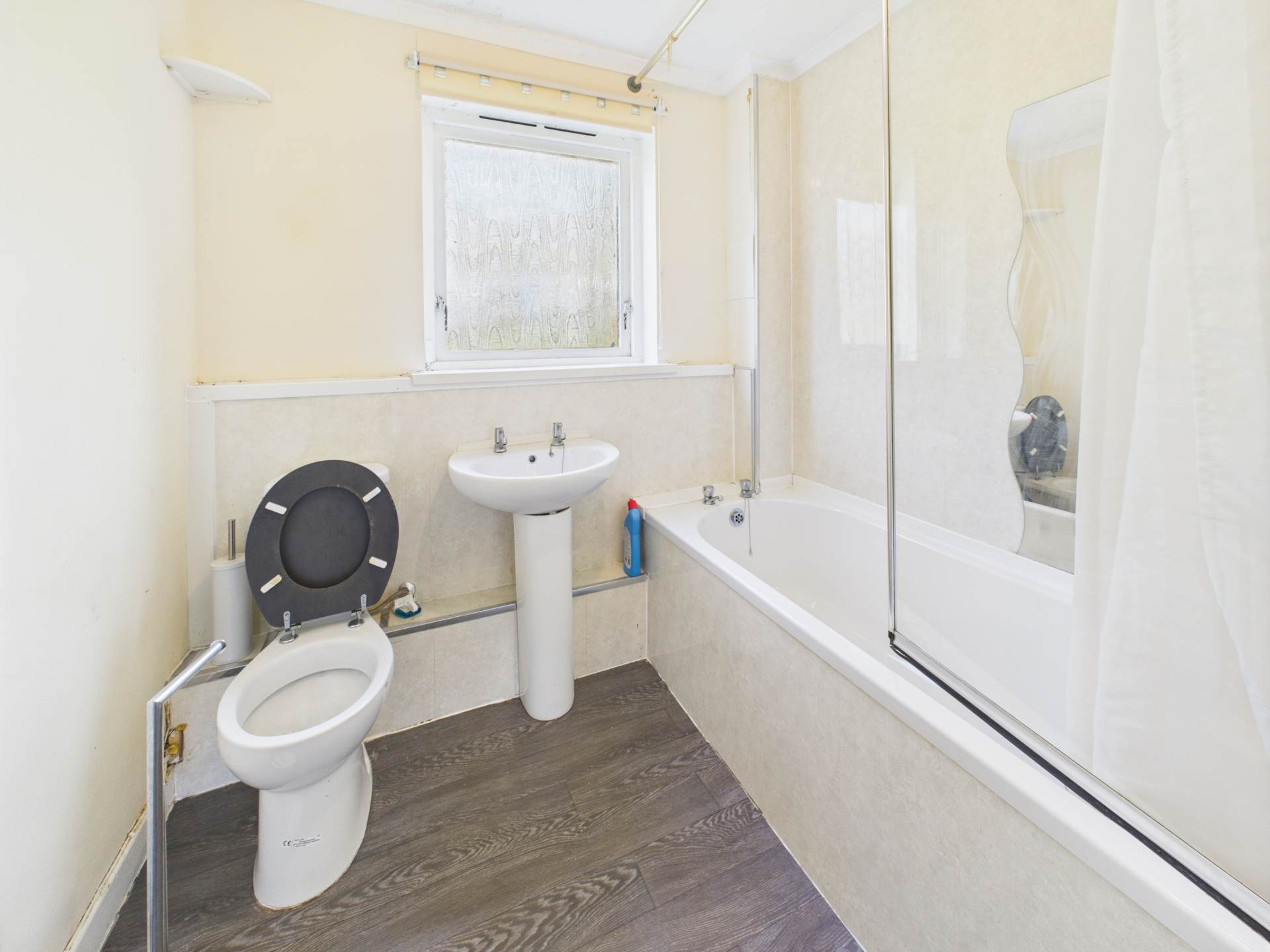 Glencoats Drive, Paisley, Image 13