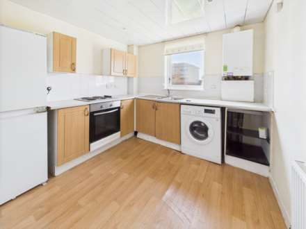 Glencoats Drive, Paisley, Image 11