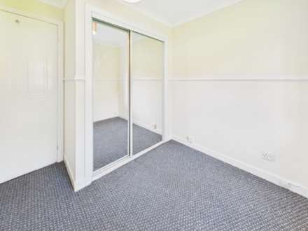 Glencoats Drive, Paisley, Image 5