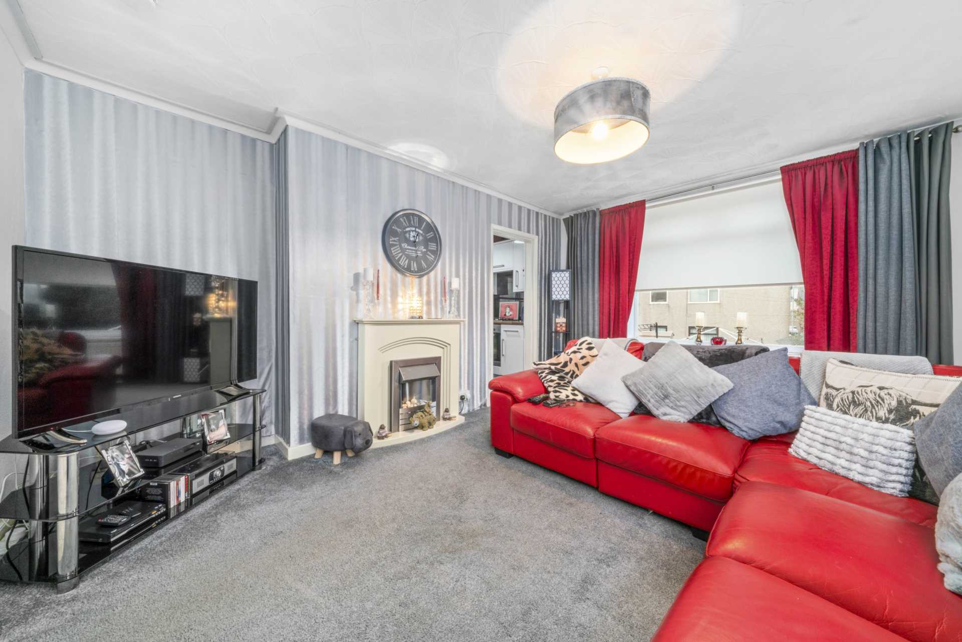 Crofton Avenue, Croftfoot, Image 3