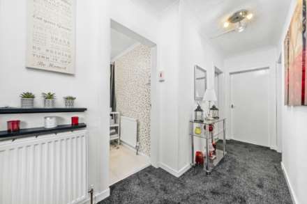 Crofton Avenue, Croftfoot, Image 12