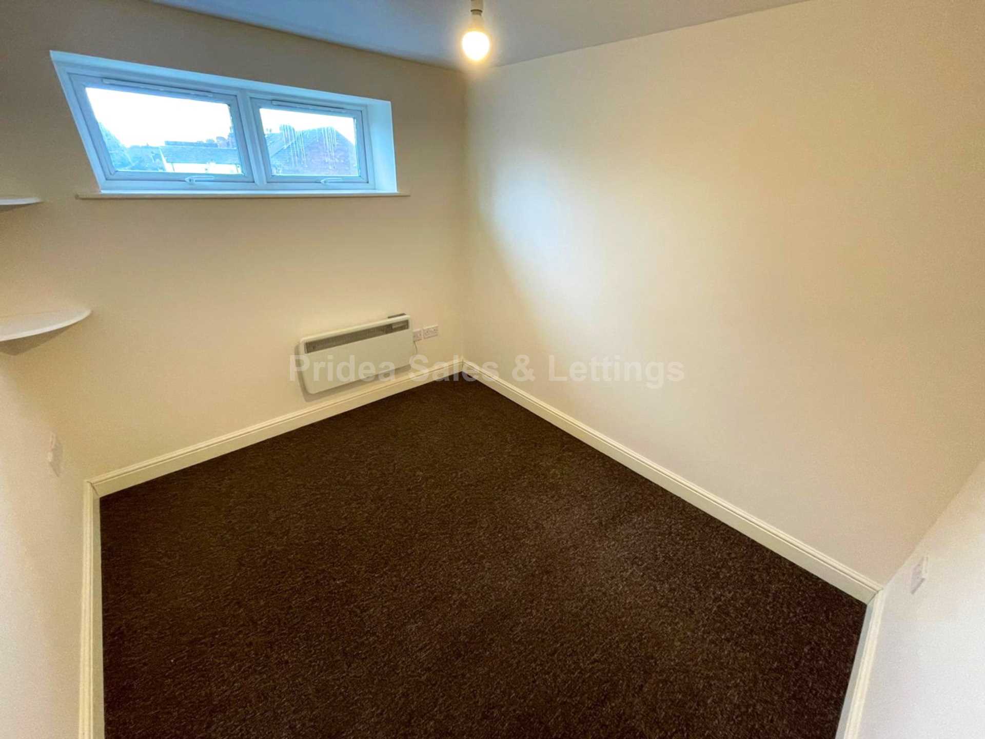 Monson St, Lincoln, Image 4