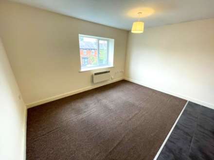Monson St, Lincoln, Image 3